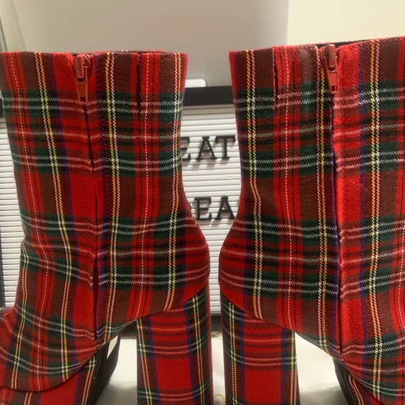 NWT Jeffery Campbell Platform Boots in Red Tartan - Picture 5 of 11